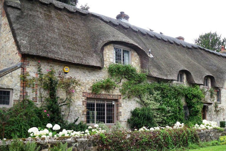 Amberley from London Country Tours