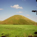 SilburyHill_gobeirne from London Country Tours