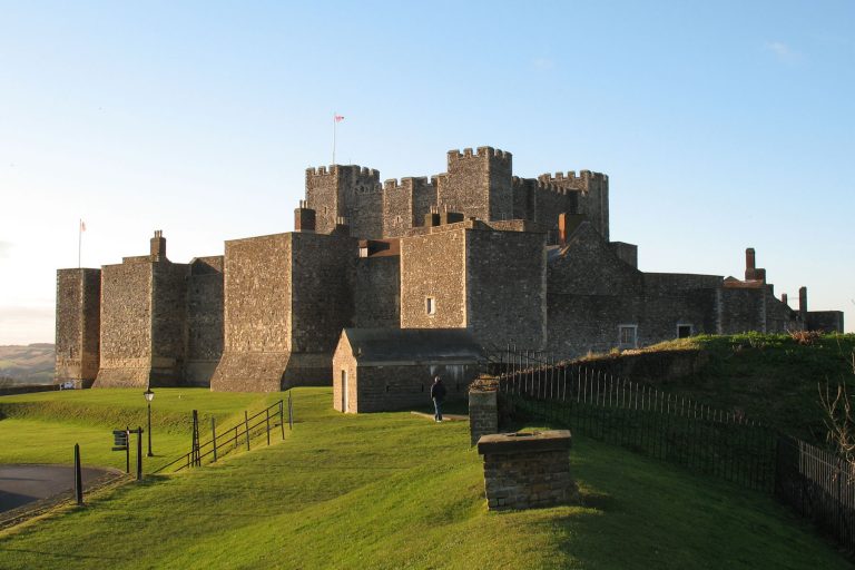 Dover Castle Tours By London Country Tours Company
