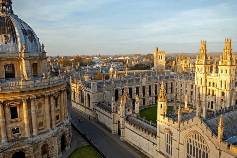 Oxford college courtyard surrounded by gothic architecture
